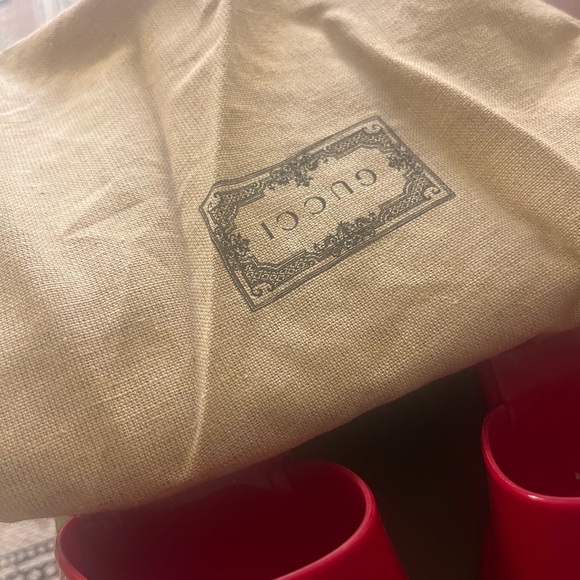 GUCCI REF RUBBER LOGO PLATFORM SLIDE SANDALS - Picture 6 of 8